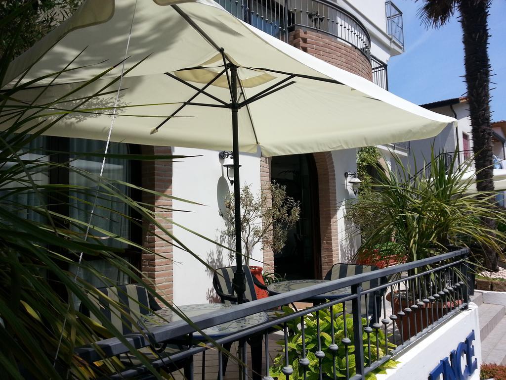 Ilios Residence Лидо ди Йезоло Екстериор снимка